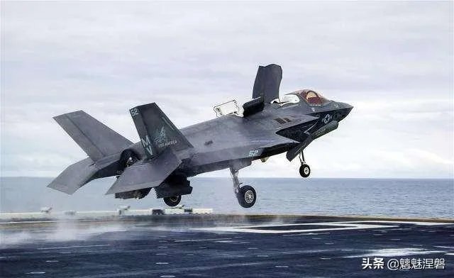 如果日本出云级直升机航母搭载F-35战机能够战胜俄罗斯航母吗?