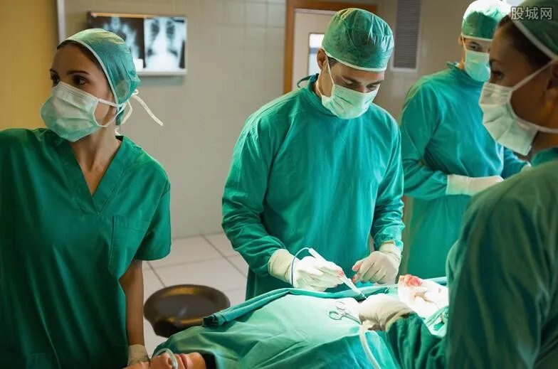 全球新冠累计超2199万例 实时动态数据公布