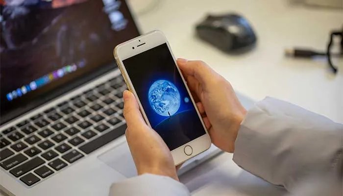 电容屏和电阻屏的区别 电容屏和电阻屏有什么区别