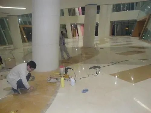 大理石坏了怎么修补