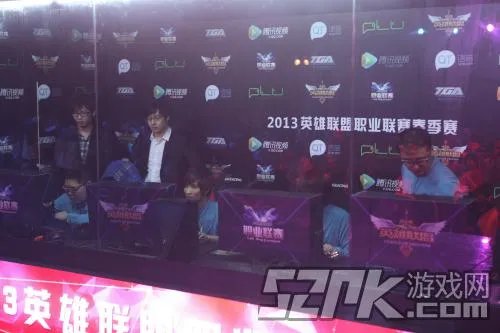 LPL第五周WE对IG现场LOL精彩图片集锦