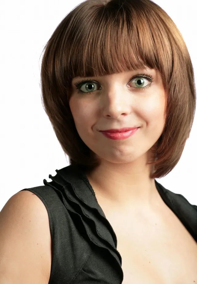 胖圆脸适合什么短发三种发型供你挑选