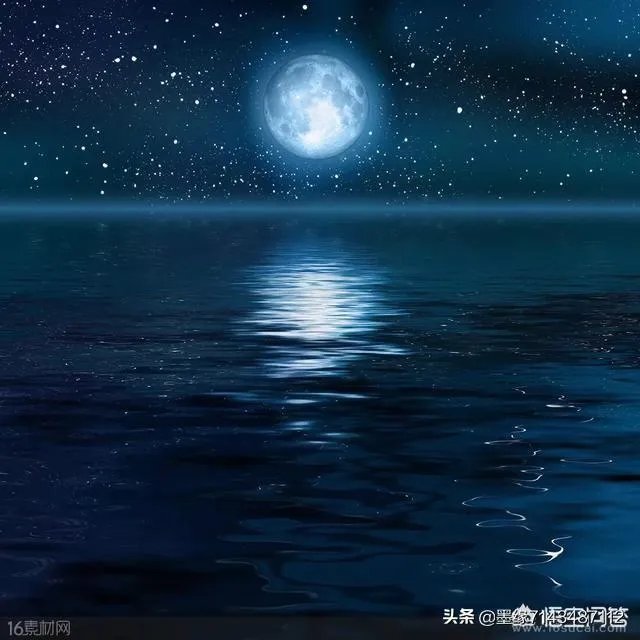 上联:短歌谁和，风动梨花朵。下联怎么对？