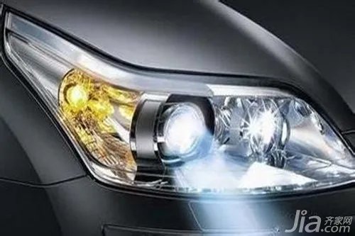 汽车氙气大灯价格