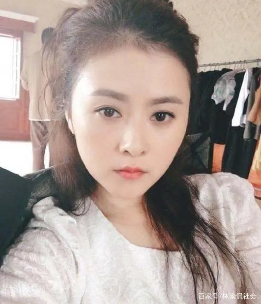 沈腾曾求婚恋爱12年女友，女友激动不已，你怎么看？