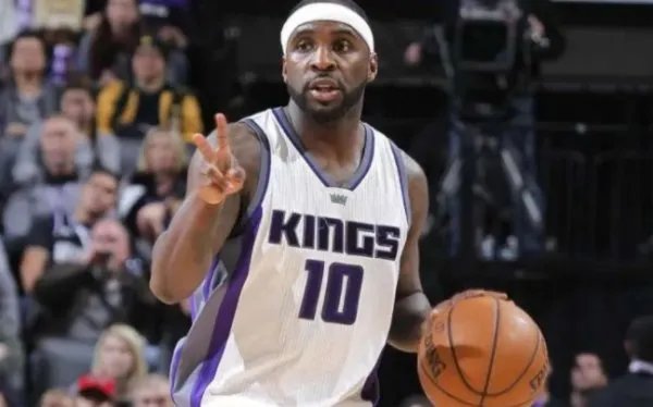 CBA外援发不雅照侮辱中国女性是怎么回事？