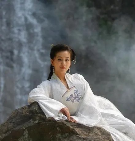 电视剧白蛇后传分集剧情介绍 哪吒小青相恋