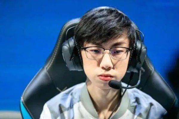 IG输了比赛后都在干嘛?