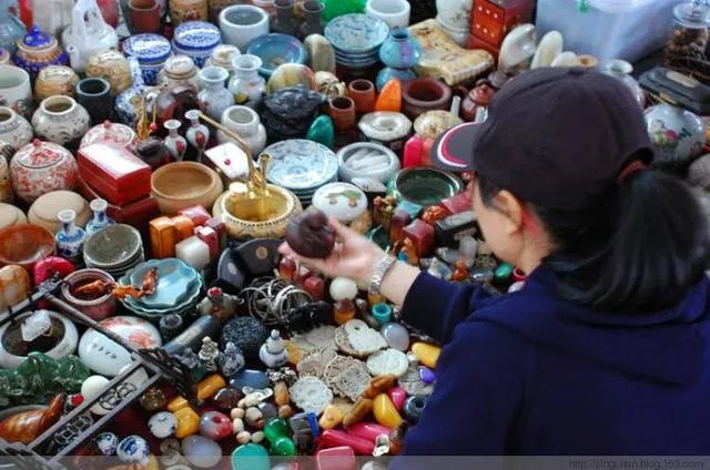 在潘家园买东西需要注意什么