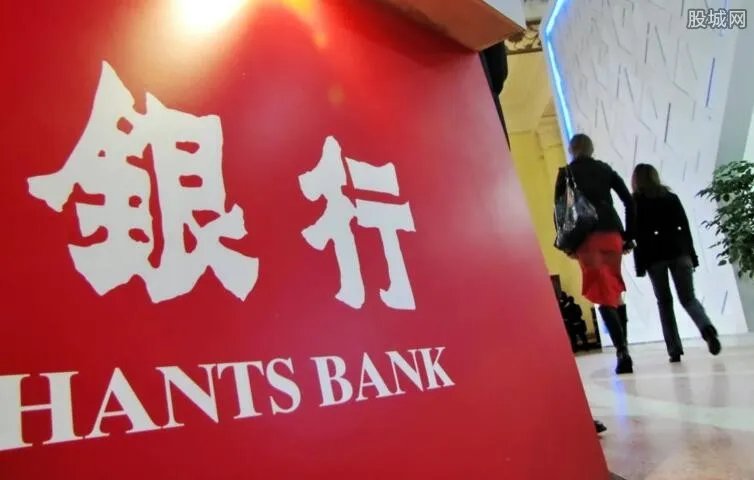 钱放在余额宝好还是银行好 余额宝出大招令银行叫苦