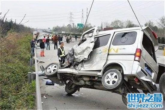 中国最大的车祸有哪些？四川9.13车祸死亡人数最多 