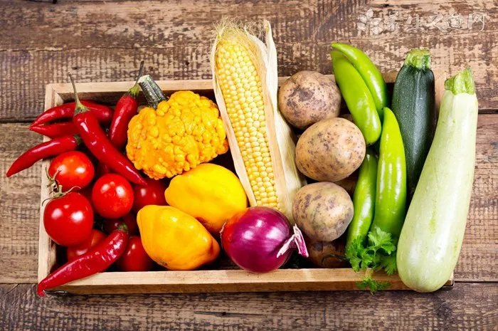 奥迪R8提车作业：奥迪R8 V10 北京车主提车帖！