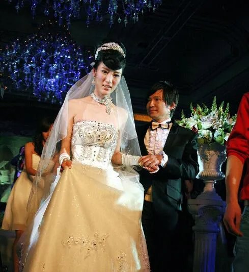 叶世荣冥婚灵异事件解读 女友被正式曝光