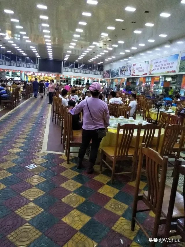 三亚去哪里吃海鲜比较好?有什么推荐的地方吗?会被宰吗?