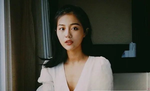 屈楚萧万籽麟怎么了?万籽麟被分手什么梗怎么回事