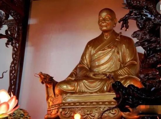 六祖慧能大师肉身现在供奉在哪里 他真身为什么不腐烂