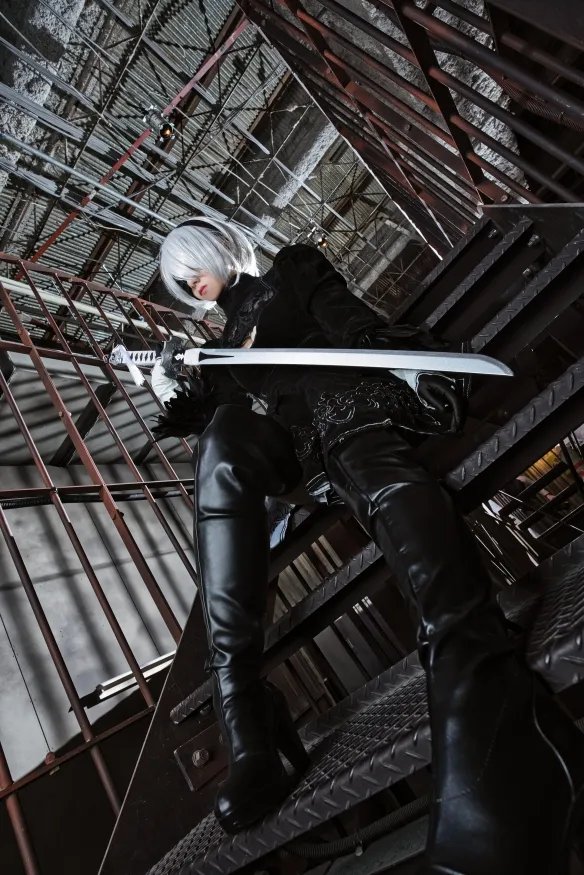 清纯又诱惑的黑丝大白腿 11区Coserてんうみ美图赏