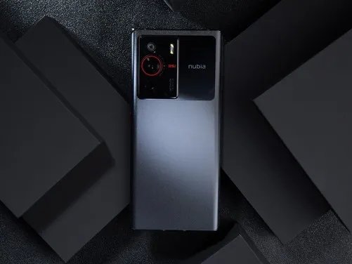 【必买】送女朋友只推荐这三款手机 3000元解决一切烦恼