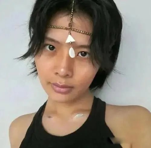 许可馨说的原话 父母是谁信息和背景