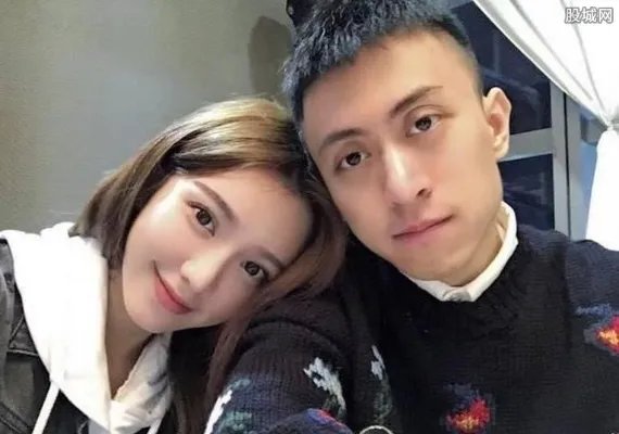 秦奋的爸爸到底是谁 秦奋被指是富二代家庭背景曝光