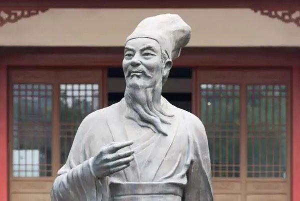 “江山备有人才出”，还是“江山倍有人才 出”，还是“江山辈有人才出”？