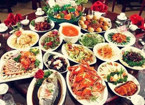 婚宴价格一般是多少 16道菜的婚宴都有哪些菜