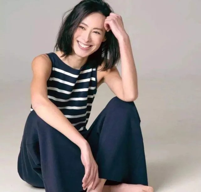 豪门“弃妇”梁洛施:为李泽楷生下三个儿子,为何依旧嫁不进李家?