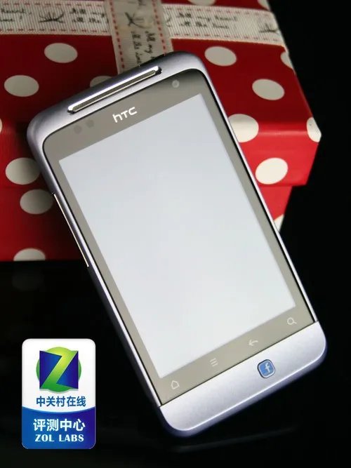 与姊妹机ChaCha争艳 社交机HTC Salsa评测