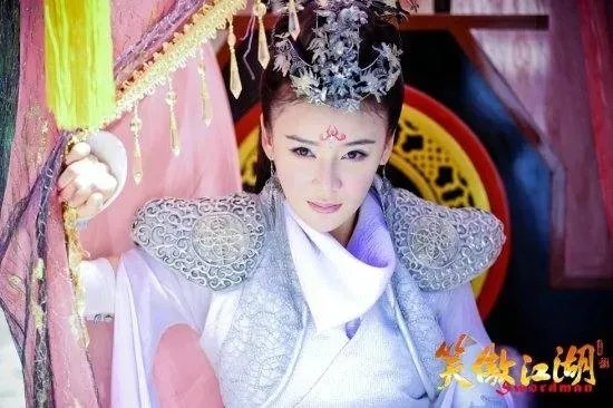 求笑傲江湖中任盈盈的图片