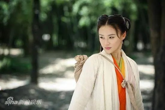 求笑傲江湖中任盈盈的图片