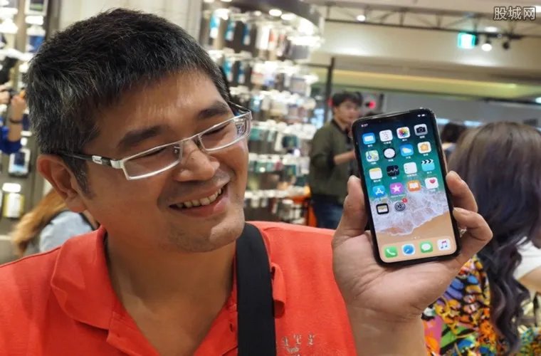 苹果回应中国降价 iPhone产品具体降价多少