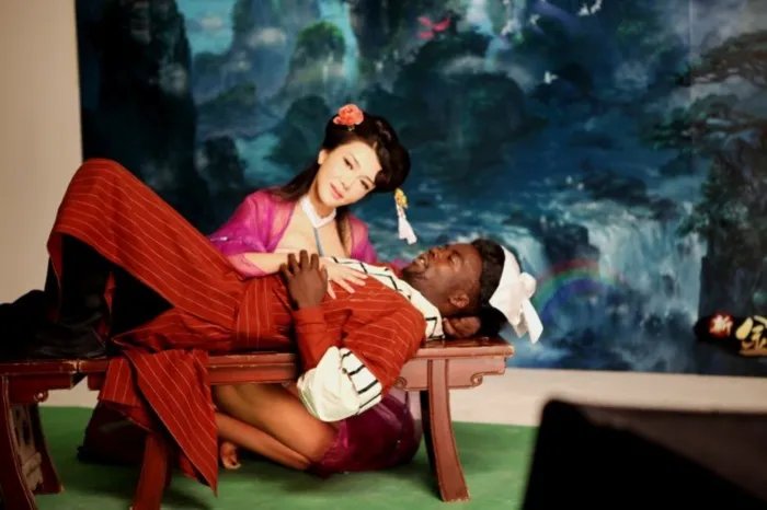 潘金莲龚玥菲尺度过大 黑人武松大呼招架不住