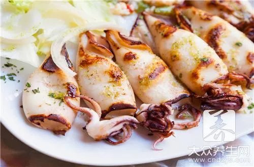 火山石烤鱿鱼的做法有哪些