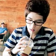 非主流唯美可爱男生头像