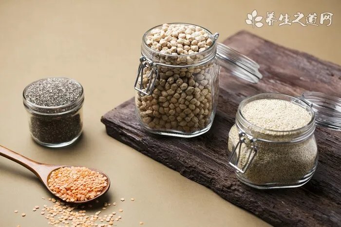 喝庐山云雾茶有什么功效 喝庐山云雾茶有降血脂 助消化和防暑降温的作用