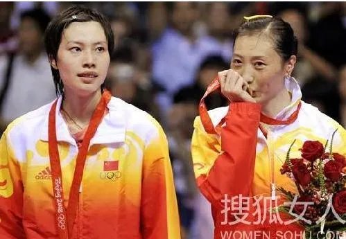 谢杏芳整容前后照片：谢杏芳悄悄变美全程照片