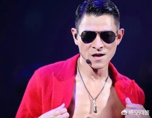 刘德华自费申请红馆档期， 已退票观众可优先购买，你怎么看？