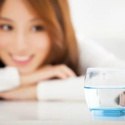 如何利用经期丰胸