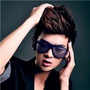 非主流唯美可爱男生头像