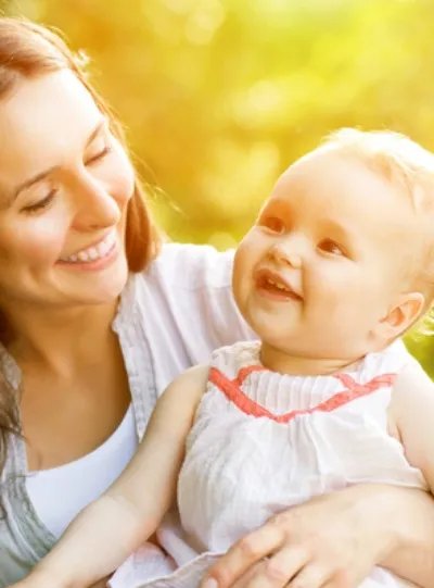 英国7岁女童患早衰症 容颜苍老皮肤发绿