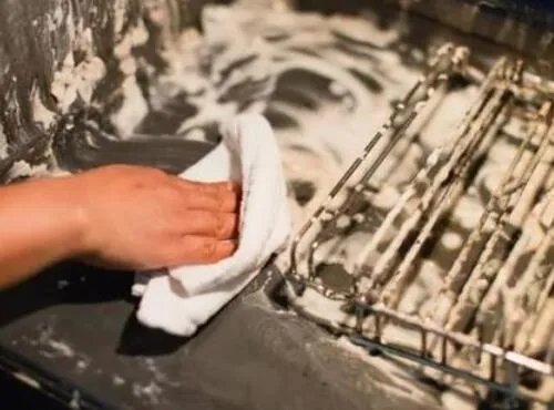 烤箱怎么清洗老污垢