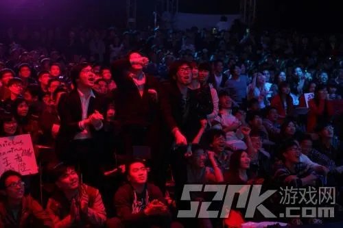 LPL第五周WE对IG现场LOL精彩图片集锦