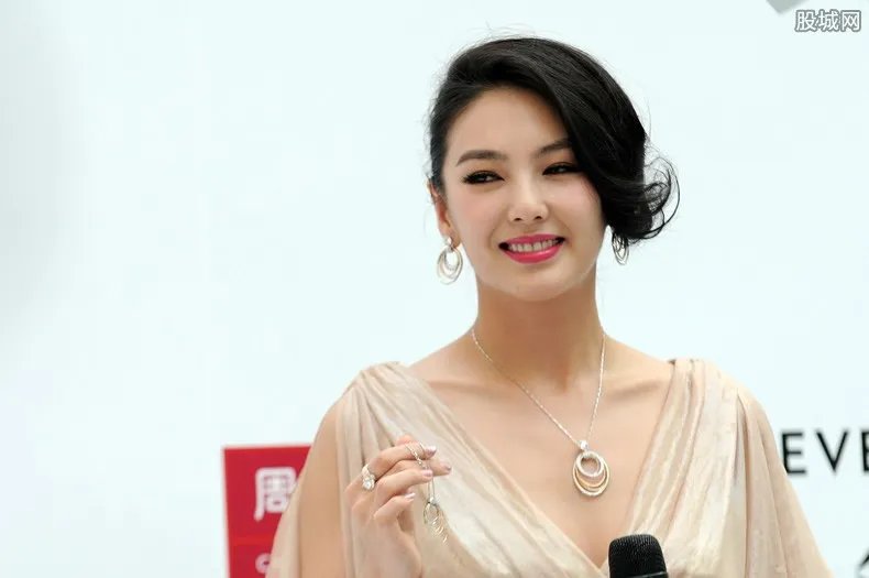 张雨绮生了几个孩子？为啥她那么有钱