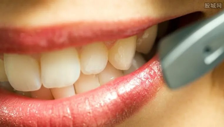 博士回国看牙惊叹 现在国内看牙还很贵吗