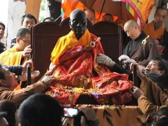 六祖慧能大师肉身现在供奉在哪里 他真身为什么不腐烂