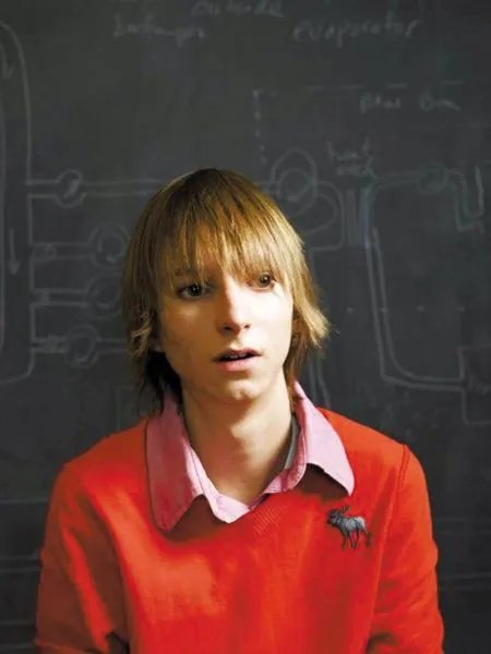 泰勒·威尔森的基本信息