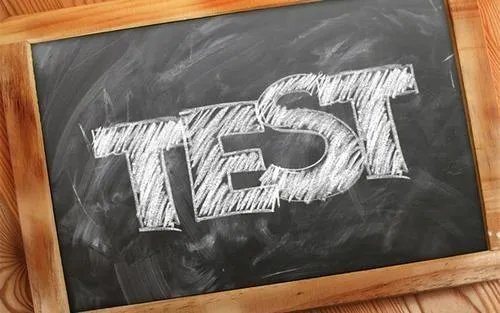 英语四级考试需要带什么