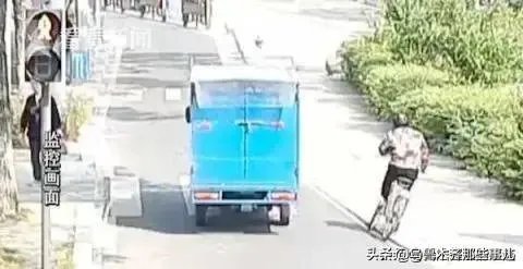 嘉兴快递小哥扶老人反被讹幸得监控还清白，最终，交警对老人进行批评教育结尾，怎么看？