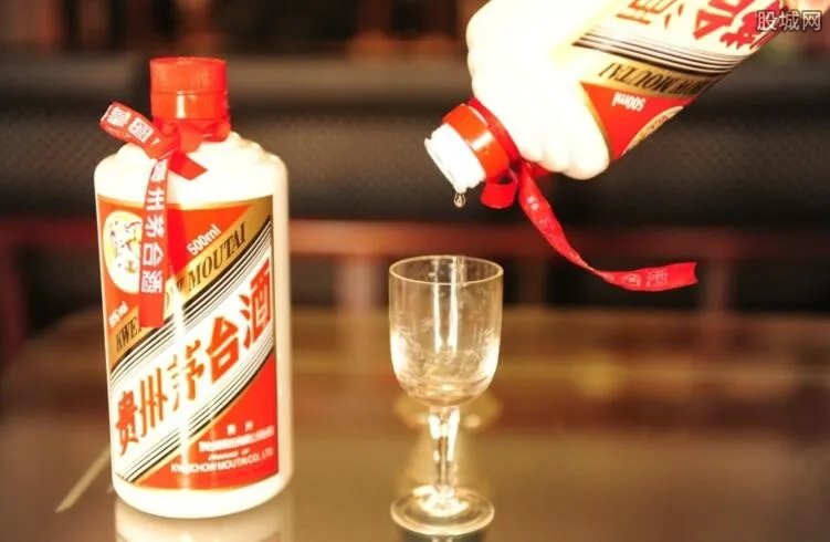 378万天价茅台 天价茅台这么贵的背后真相遭曝光