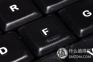 只是多了个背光？Logitech 罗技 K800与K520无线键盘全面对比